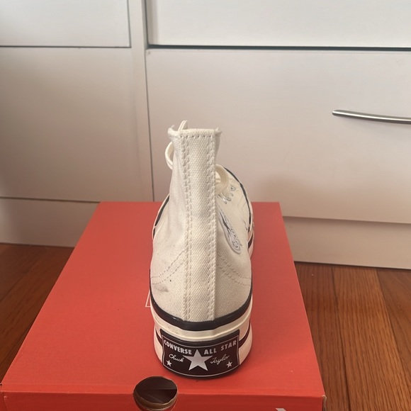 Cream Converse - Picture 3 of 4